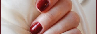 Барселона и Ночной тюльпан - Chanel Le Vernis Nail Colour #207 «Barcelona Red» и Chanel Le Vernis Nail Colour #457 «Tulipe Noire»