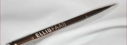 Праздничный красный: жидкая помада Ellis Faas Colour For Lips Glazed Lips # L303