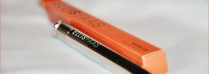 Праздничный красный: жидкая помада Ellis Faas Colour For Lips Glazed Lips # L303