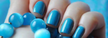 Deborah Lippmann – On the Beach