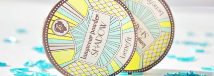 Стойкие нюдовые и белые тени для глаз Benefit Longwear Powder Shadow #Nude Swings и #Milk It из коллекции Весна 2013