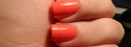 Счастливчик от OPI Red Lights Ahead... Where?