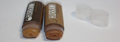 Бальзамы для губ в моей косметичке