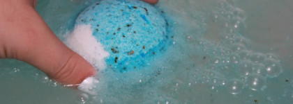 По секрету всему свету: СПА не выходя из дома. Бурлящий шарик для ванны Savonry Морской Коктейль