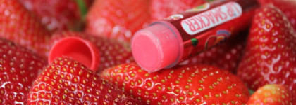 Настоящие сокровища для губ в наборе Lip Smacker Coca Cola Tin Box Bottle Gift Pack