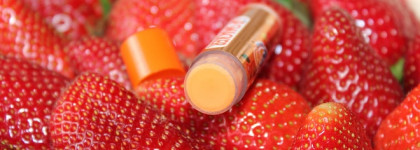 Настоящие сокровища для губ в наборе Lip Smacker Coca Cola Tin Box Bottle Gift Pack