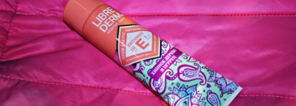 Осень - это время, когда руки нужно питать, увлажнять и защищать