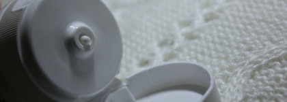 Молочко для тела Korres Миндаль-вишня