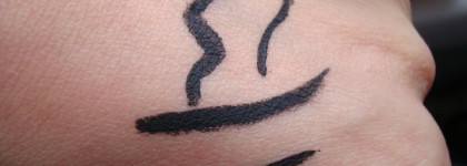 Essence Gel Eyeliner - №01Mindnight in paris,№02 london baby,№03 Berlin Rocks,