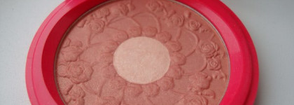 Румяна из весенней коллекции Pupa Jeans N’ Roses Blush DUO 02 apricot pleasur