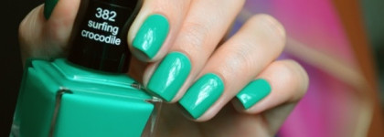 Anny "Surfing Crocodile"