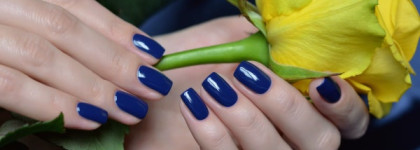 China Glaze Nail Lacquer With Hardeners «Bermuda Breakaway»