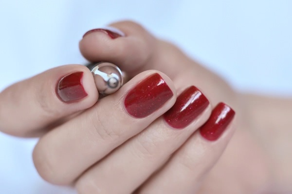 Contrary Polish «Bauble»