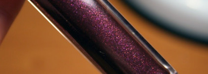Мой зимний любимчик -  блеск для губ Revlon Colorburst Lipglosses в оттенке №056 Embellished and Adorned