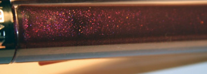 Мой зимний любимчик -  блеск для губ Revlon Colorburst Lipglosses в оттенке №056 Embellished and Adorned