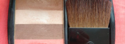 Поцелуй солнца от Chanel... пудра Soleil Tan De Chanel 4 Facettes Bronzing Powder № 537 Bronze Corail