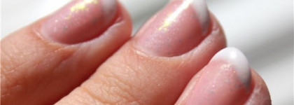 Слюда Inglot #202 - искорки на ноготках