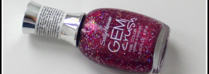 Новогодний и сверкающий лак Sally Hansen GEM Crush, 07, Lady Luck