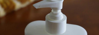 Мой новый любимчик Gatineau Serenite Soothing Make-up Remover  -  Молочко для снятия макияжа