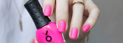 Nail Look-Think Pink, Miami Beach