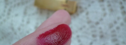 Любовное настроение с Yves Saint Laurent Rouge Pur Couture в оттенке #2 Rouge Pourpre