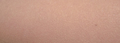 Dior Nude Air Nude Healthy Glow Ultra-Fluid Serum Foundation SPF25PA++ # 010 Ivory