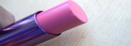Urban Decay Revolution Lipstick #TurnOn