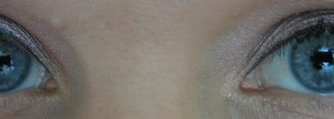 Подводка для контура глаз с фетровым наконечником Yves Rosher Felt-Tip Eyeliner 12H (01 Noir)