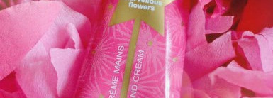 Уход за кожей рук от Loccitane Пион, Роза и Сказочные Цветы