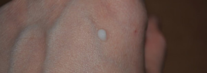 Кремы для глаз (Givenchy, Guerlain, Korres)