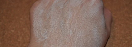 Очищение для лица, требующее смывание водой (марок Biotherm, Clarins, Estee Lauder, Green Mama, Guerlain, Helena Rubinstein, L'Occitane, Matis, Sisley)