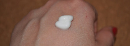 Очищение для лица, требующее смывание водой (марок Biotherm, Clarins, Estee Lauder, Green Mama, Guerlain, Helena Rubinstein, L'Occitane, Matis, Sisley)