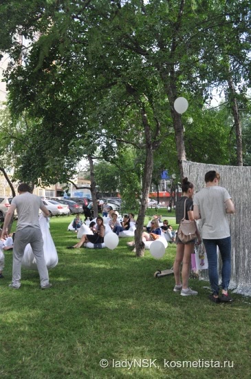 Первый День рождения Золотого яблока в Новосибирске