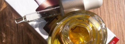 Мое любимое маслице для лица Clarins Santal Face Treatment Oil для сухой или красноватой кожи