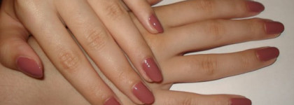 Ногти цвета кофе с молоком