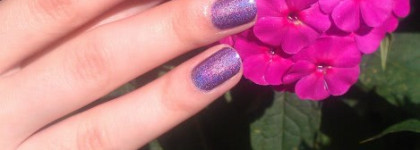 Радуга на ногтях