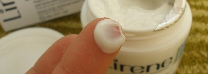 Хороший бюджетник от Lirene - дневной крем Velvet moisturising для нормальной и комбинированой кожи