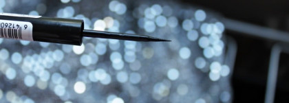 Подводки мечты Lumene blueberry intense liner waterproof (Intense Black и Grey Crystal)