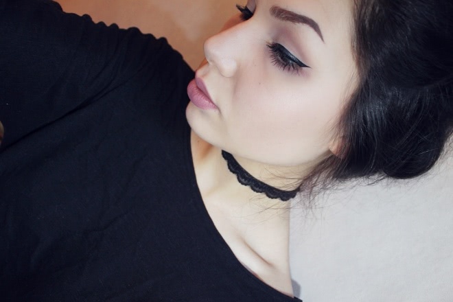 Подводки мечты Lumene blueberry intense liner waterproof (Intense Black и Grey Crystal)
