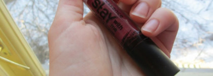Сюрприз от бюджетной марки. Essence Stay with me longlasting lipgloss в оттенке - 11 choose me