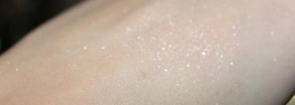 Рождество прошлым не бывает. Guerlain - Vol de Nuit Perfumed Shimmer Powder for Face & Body