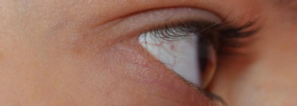 Одна из Dior. Dior - Diorshow Extase 090 Black