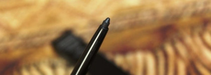 Ожидания оправданы.Chanel Stylo Yeux Waterproof #88 (Noir Intense)