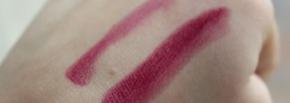 Исконно осенняя Dior Addict Extreme Lipstick - Black Tie 987