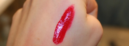 Большой взрыв. Вы ранены.  Rimmel Apocalips Lip Lacquer (Big Bang)