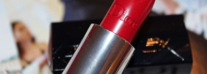 Последняя из Могикан. Dior Rouge - Dior Voluptuous Care Lipstick - #752 (Rouge Favori)
