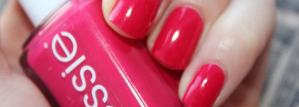 Лето - время для арбузов.  Essie Nail Lacquer - #27 (Watermelon)
