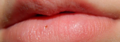 Блеск Clarins Eclat Minute Instant Light - Natural Lip Perfector #03