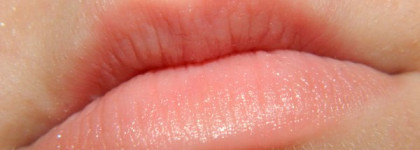 Губная помада Faberlic Crystal wave "Кристальная волна". 4366