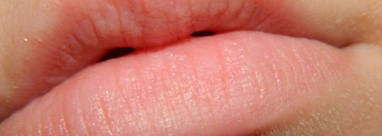 Губная помада Faberlic Crystal wave "Кристальная волна". 4366